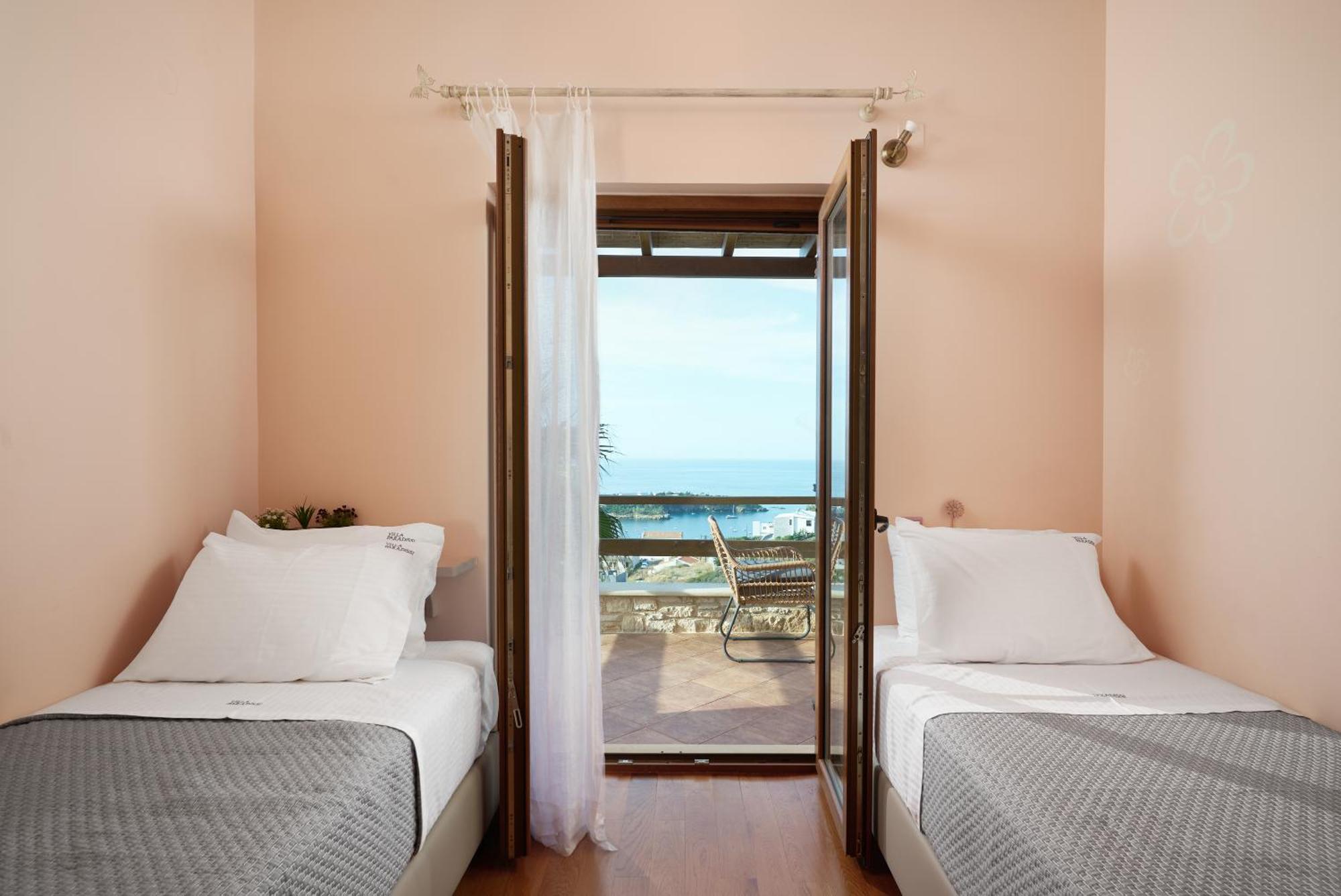 Villa Paradissi In Crete Agia Pelagia Екстериор снимка