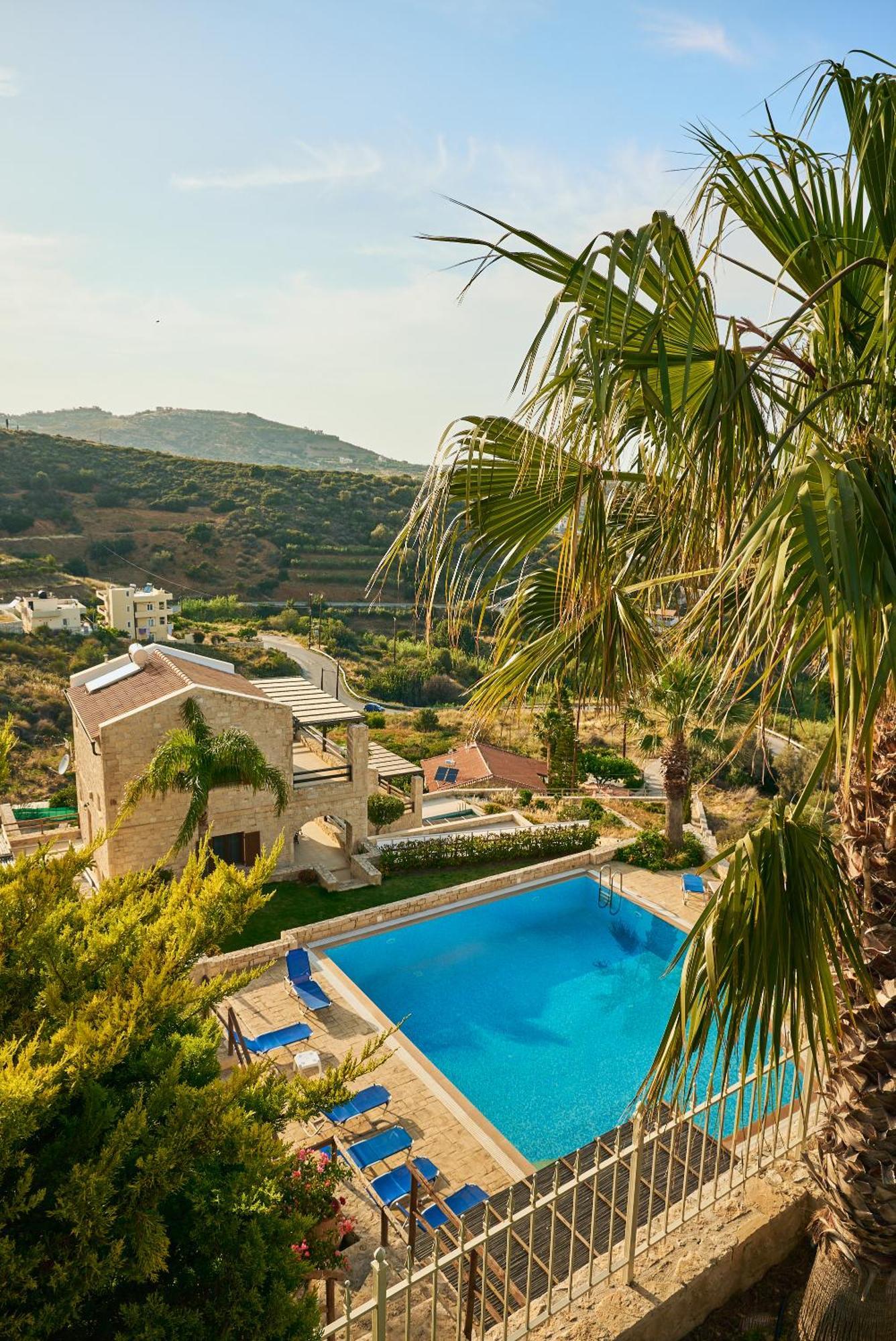 Villa Paradissi In Crete Agia Pelagia Екстериор снимка